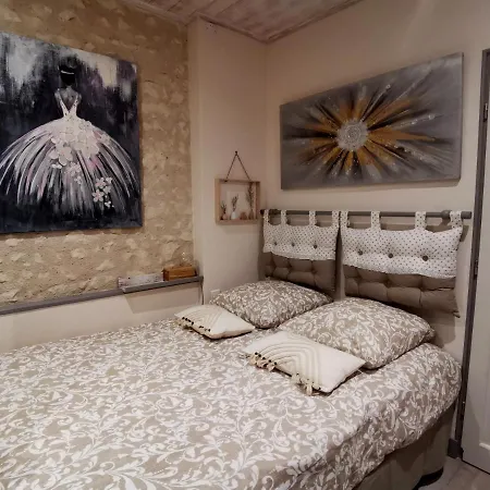 Gite De Charme Dans Un Cadre Calme Et Reposant Châtellerault Buitenkant foto