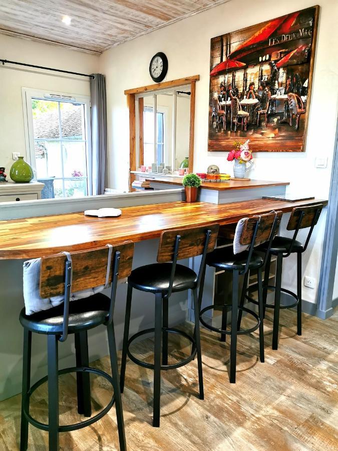 Holiday home De Charme Dans Un Cadre Calme Et Reposant Chatellerault