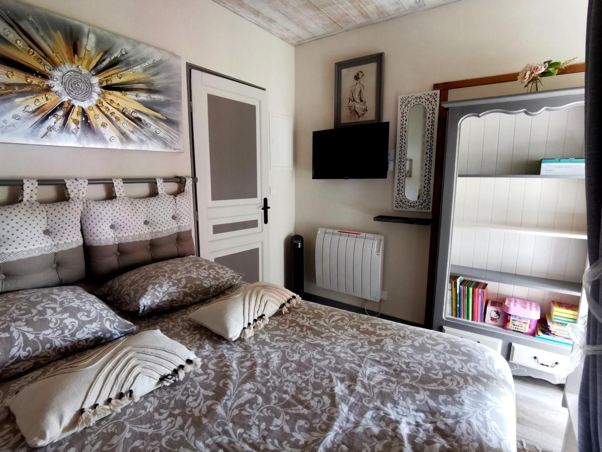 Holiday home De Charme Dans Un Cadre Calme Et Reposant Chatellerault